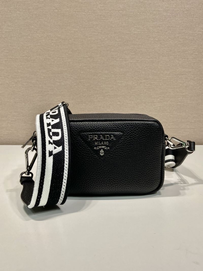 Pra*a box bags
